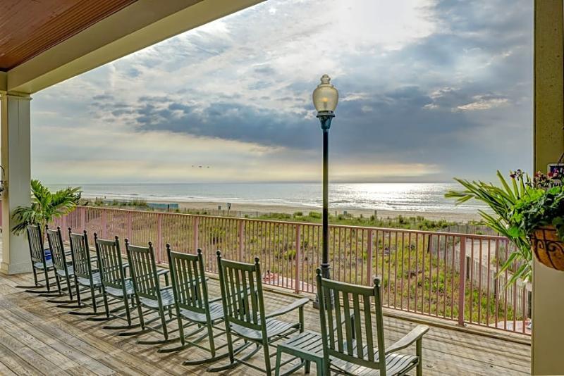 Hilton Garden Inn Ocean City Oceanfront Exterior photo